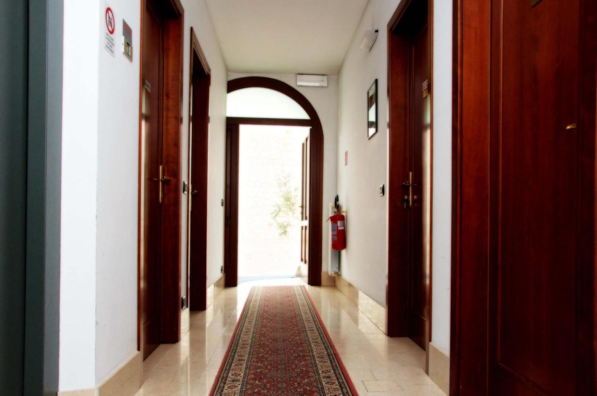 Albergo Grobberio Сан-Мартино-Буон-Альберго Экстерьер фото